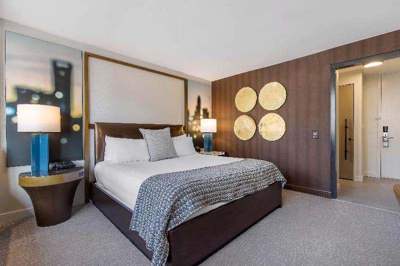 اتاق لوکس با تخت بزرگ, Omni Charlotte
