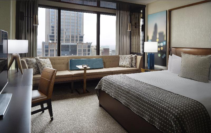 اتاق لوکس با تخت بزرگ, Omni Charlotte