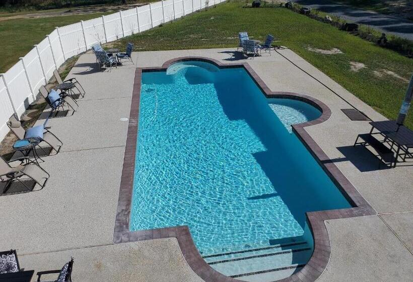 Дом 4 Спальни, Kingsbay Mansion And Vacation Rental Houses