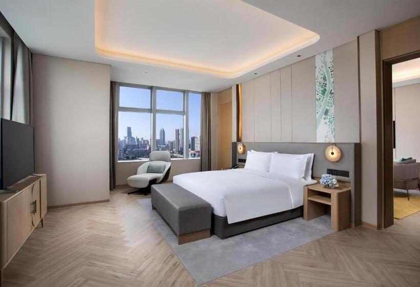 سوئیت با تخت بزرگ, Holiday Inn Wuxi Central Station, An Ihg