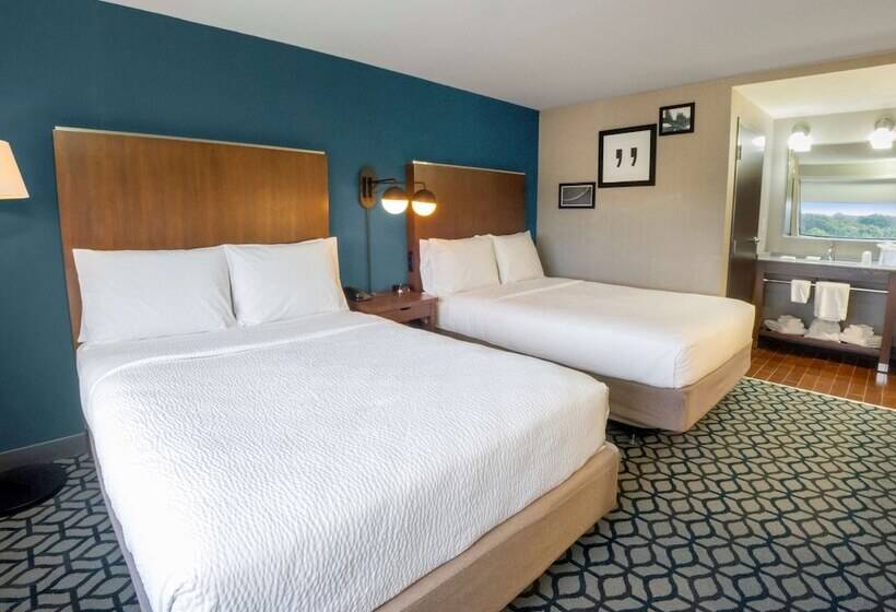 스탠다드 룸 더블 침대 2개, Crowne Plaza Niagara Falls Ny   Riverside, An Ihg