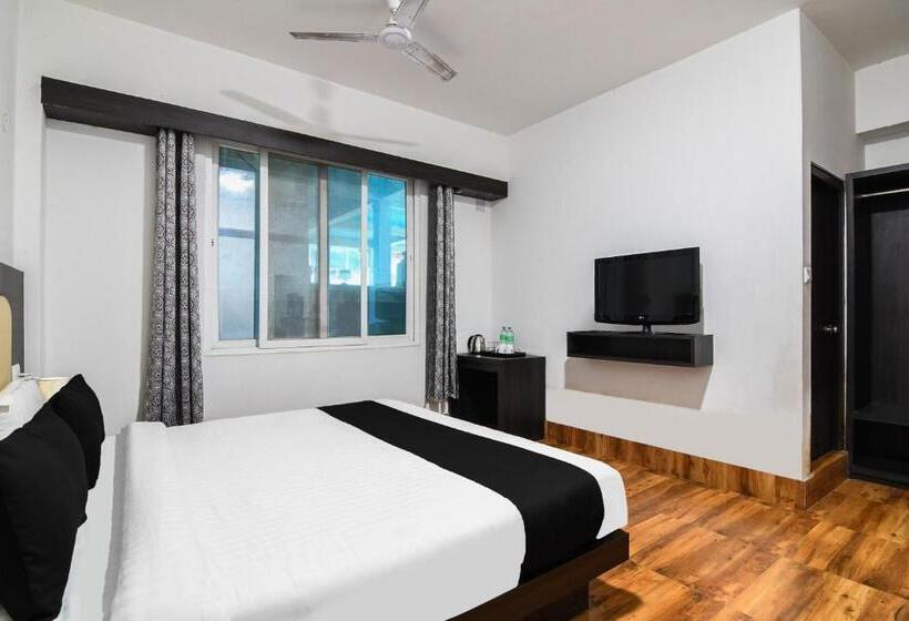 اتاق استاندارد با چشم‌انداز کوهستان, Super Townhouse Oak Saramsa Garden