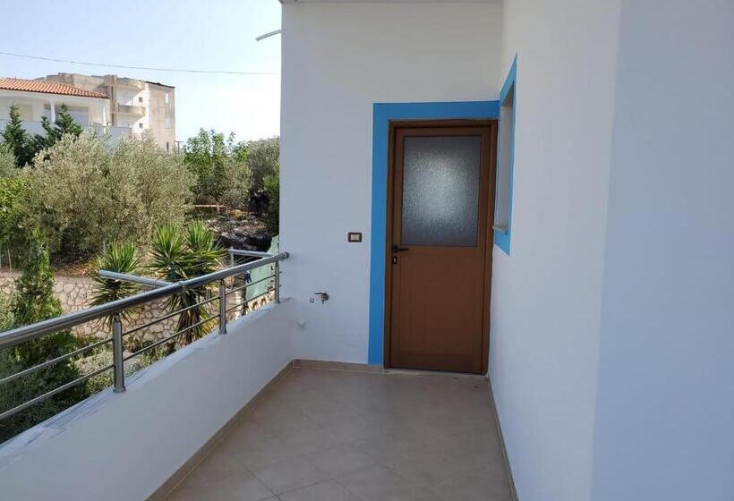استودیو استاندارد با بالکن, Vila Malo 1