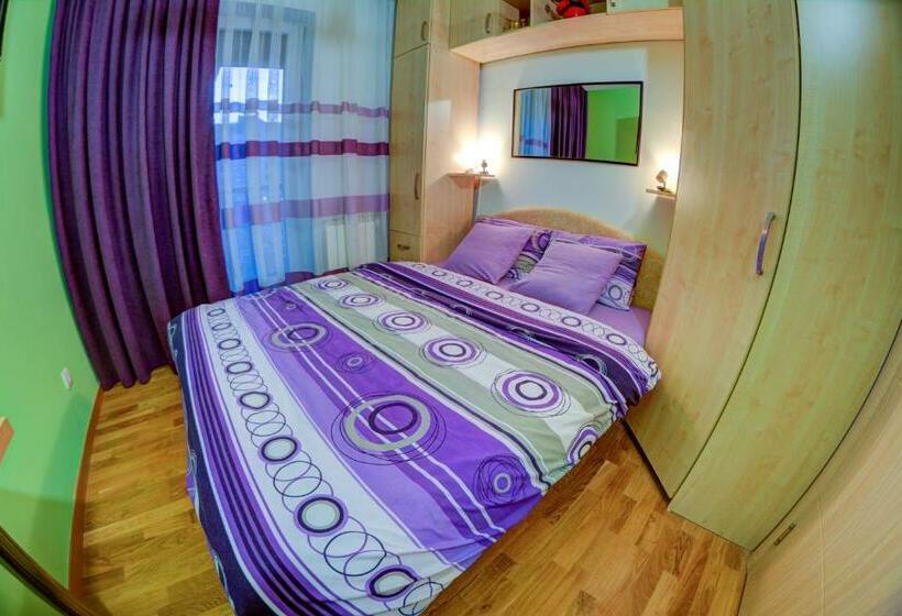 اتاق استاندارد با بالکن, Rooms And Apartments S