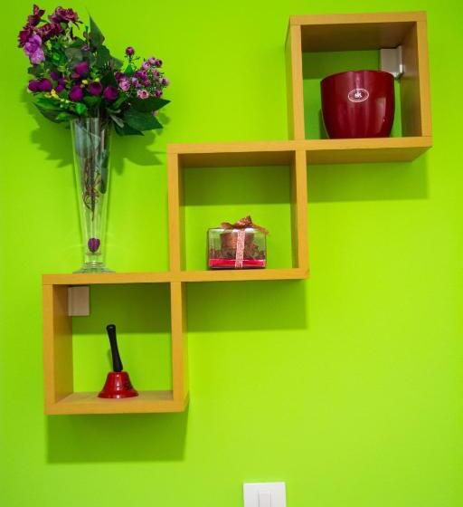 اتاق استاندارد با سرویس بهداشتی مشترک, Rooms And Apartments S