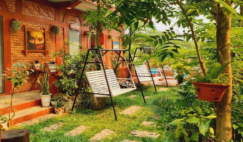 اتاق استاندارد با چشم‌انداز کوهستان, Vu S Homestay