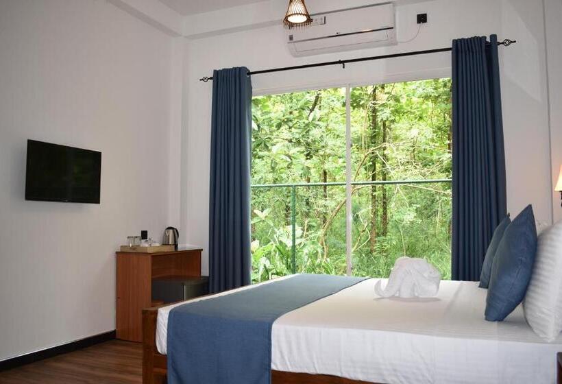 اتاق لوکس, Forest Edge Safari Villa