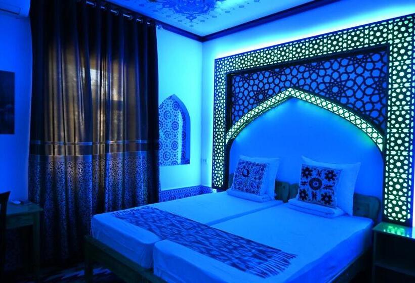 اتاق لوکس, Khiva Tosh Darvoza & Trip Service