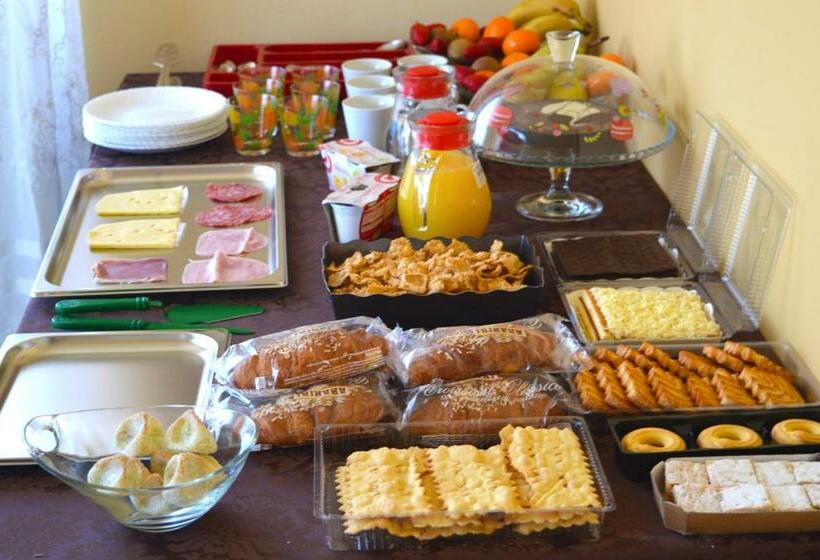 اتاق استاندارد با بالکن, The Swan B&b