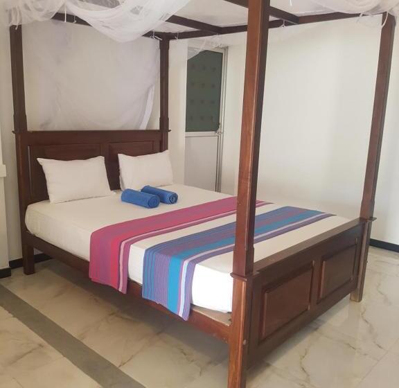 Номер Deluxe Вид на Море, Sea Port Hiriketiya