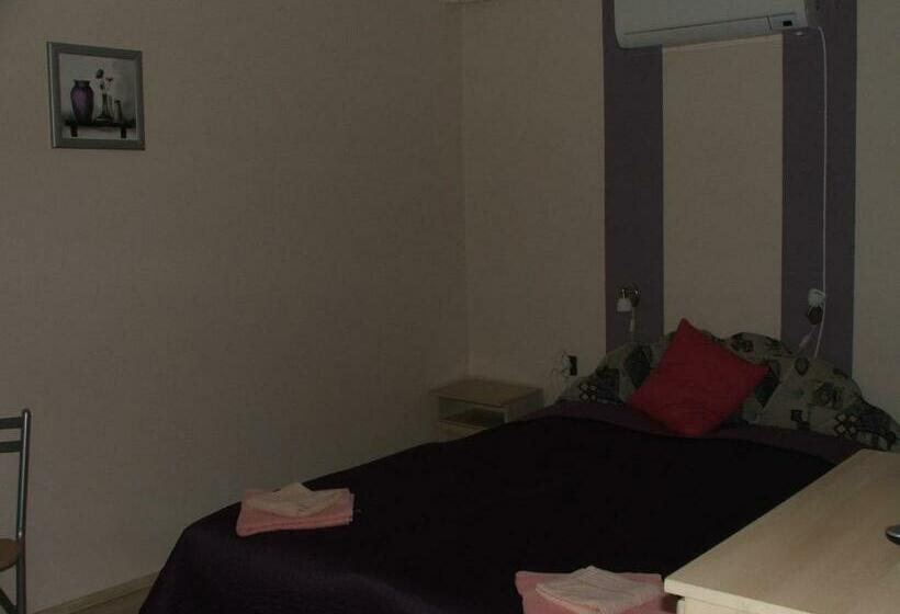 اتاق استاندارد, Napsugár Vendégház