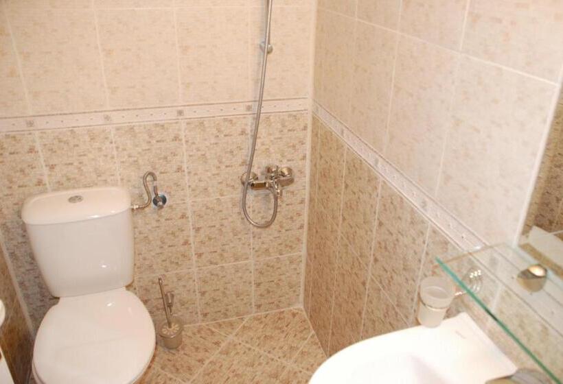 Номер Стандарт Трехместный, Vien Guest House
