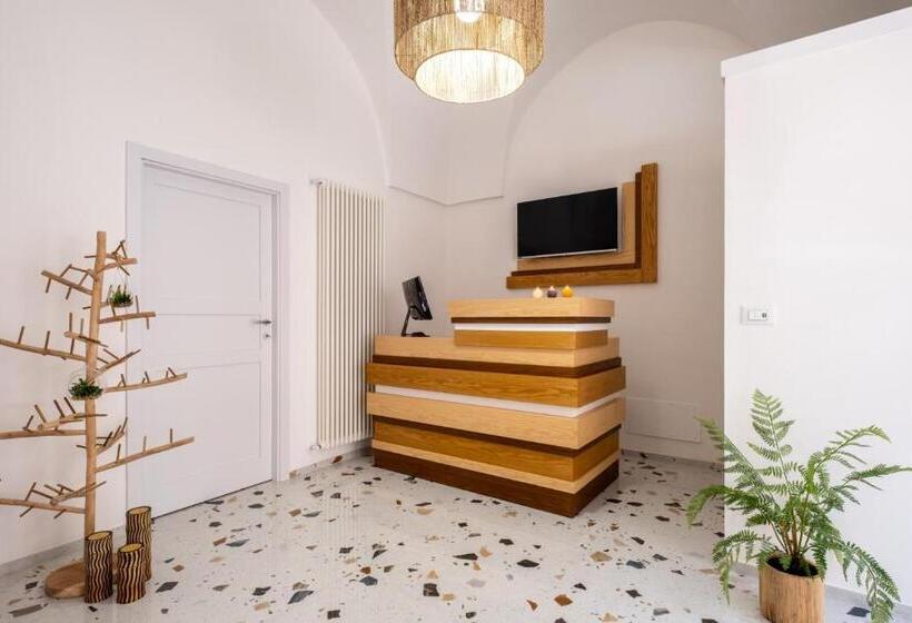 اتاق استاندارد با وان آب گرم, La Bella Ostuni Suites