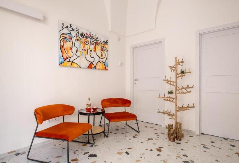 اتاق استاندارد با وان آب گرم, La Bella Ostuni Suites