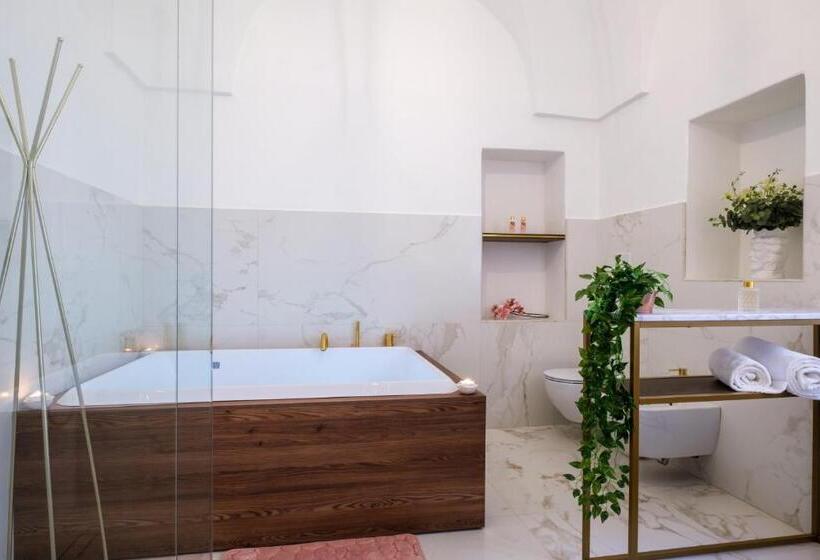 اتاق لوکس, La Bella Ostuni Suites
