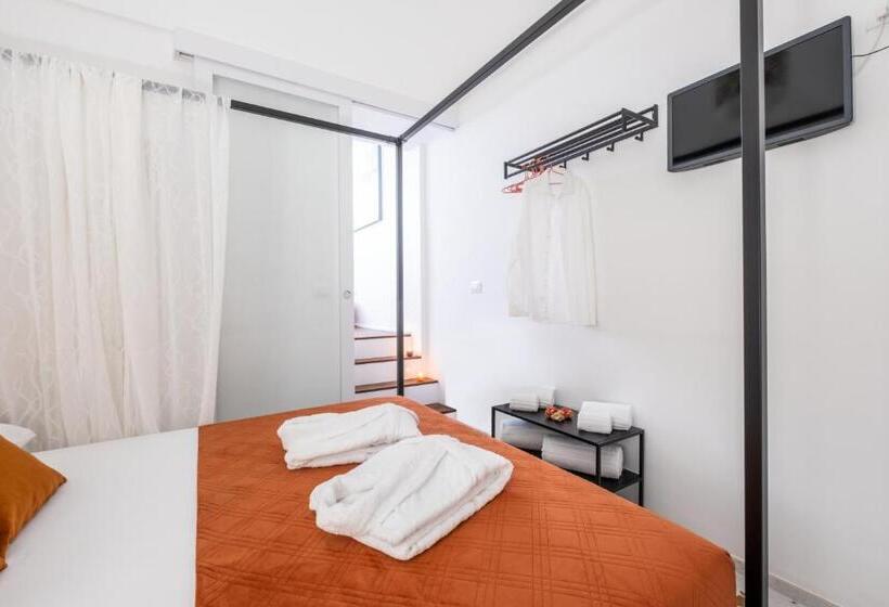 اتاق استاندارد با تخت بزرگ, La Bella Ostuni Suites