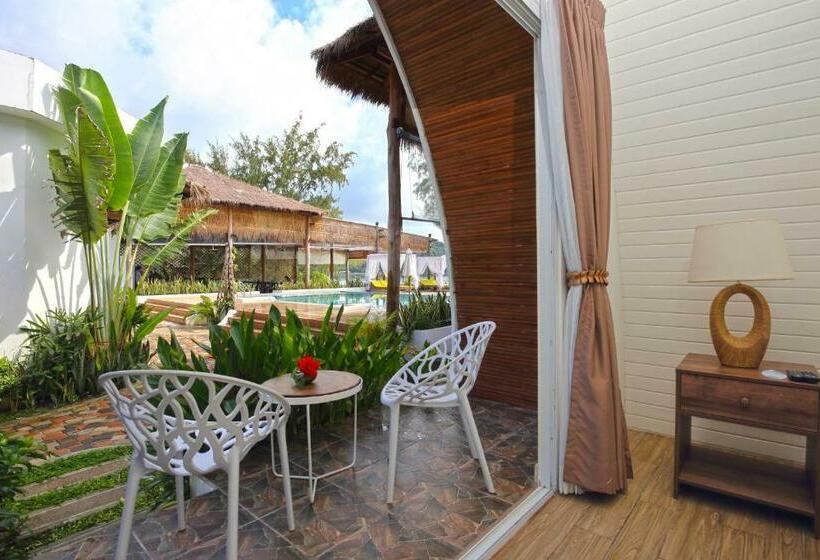 بانگلوی استاندارد, Eden Beach Resort By Ehm