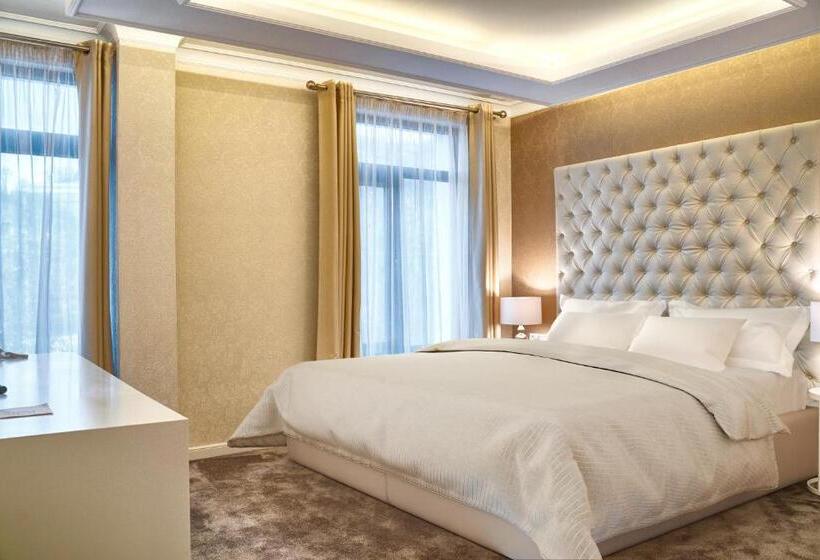 اتاق لوکس با وان آب گرم, Tsarevets Design And Spa