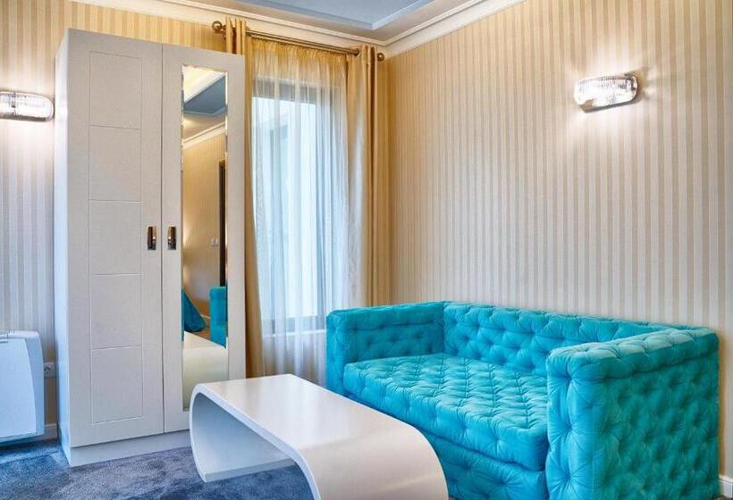 جناح مزوَّد بشرفة, Tsarevets Design And Spa