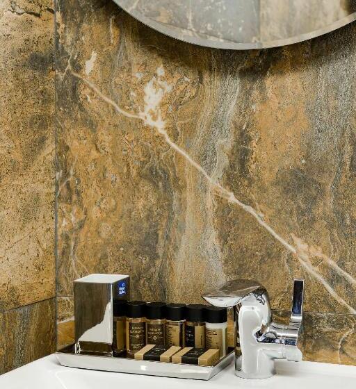 استودیوی لوکس, Tsarevets Design And Spa