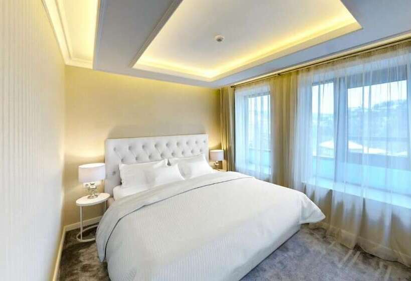 اتاق لوکس, Tsarevets Design And Spa