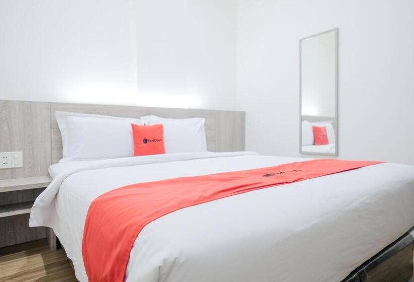 Номер Стандарт, Reddoorz Plus @ Jalan Juanda Medan