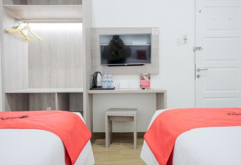 Номер Стандарт, Reddoorz Plus @ Jalan Juanda Medan