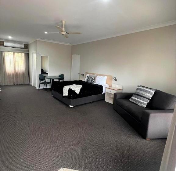 Номер Deluxe, Tumbarumba Motel & Elms Restaurant