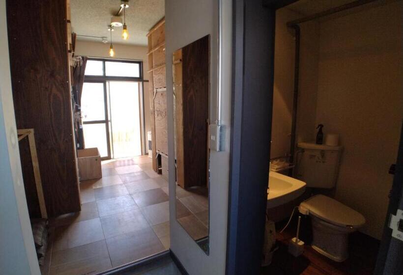 Кровать в Общей Комнате, Toyako Guest House Ponkotan