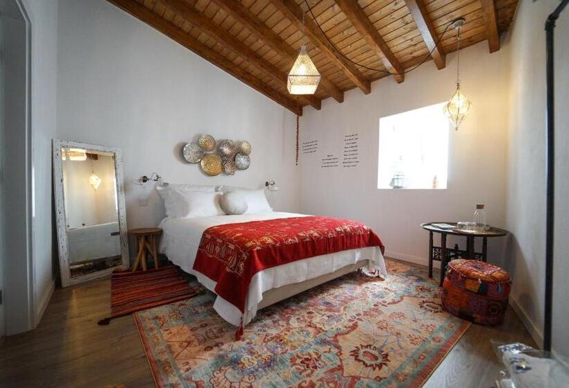 اتاق استاندارد, Maria`s Guesthouse