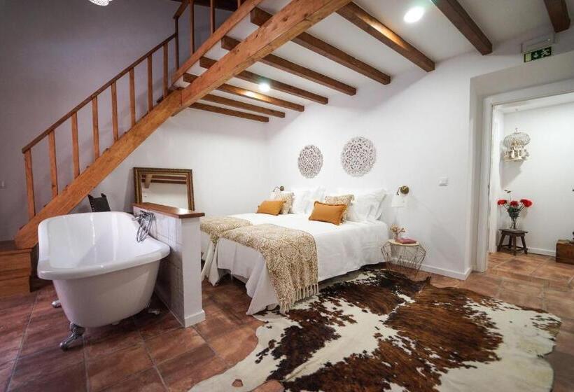 اتاق استاندارد, Maria`s Guesthouse