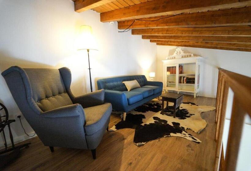 اتاق استاندارد, Maria`s Guesthouse