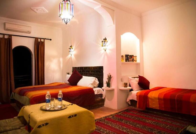 Полулюкс Повышенной Комфортности, Auberge Tissadrine