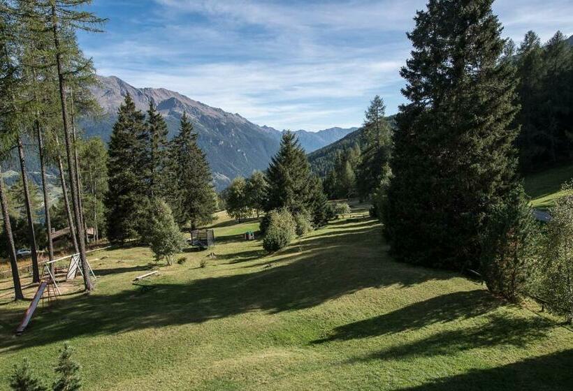 اتاق استاندارد سه نفره, Albergo Al Forte