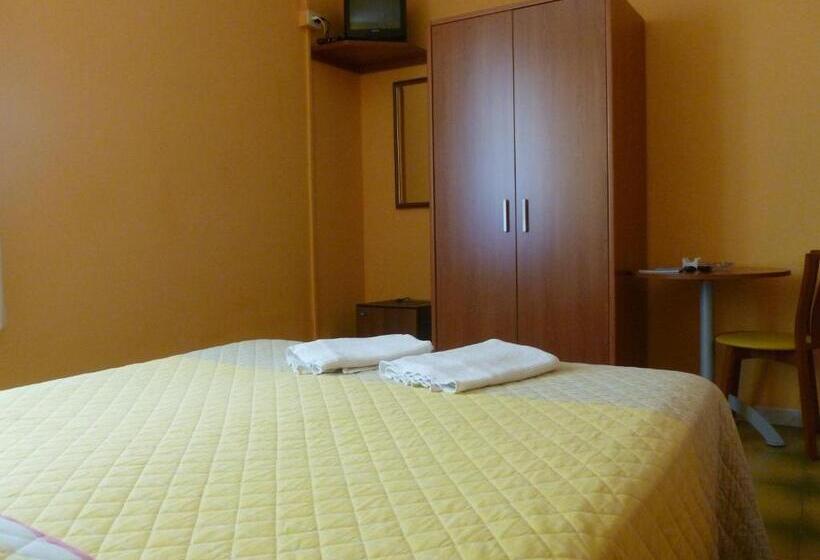Номер Стандарт, Bed & Breakfast   Anselmi M&m