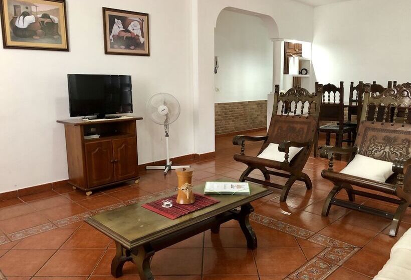 آپارتمان سوپریور 3 خوابه, Apartamentos Los Verodes
