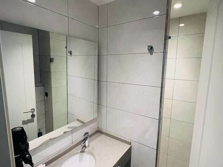 اتاق استاندارد یک نفره, Seminal Hotel Taksim
