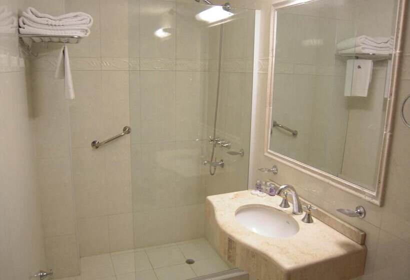 스탠다드 스튜디오, Condor Suites Apart