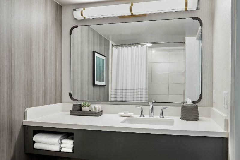 Стандартный Номер Кровать Кинг, Westdrift Manhattan Beach Autograph Collection