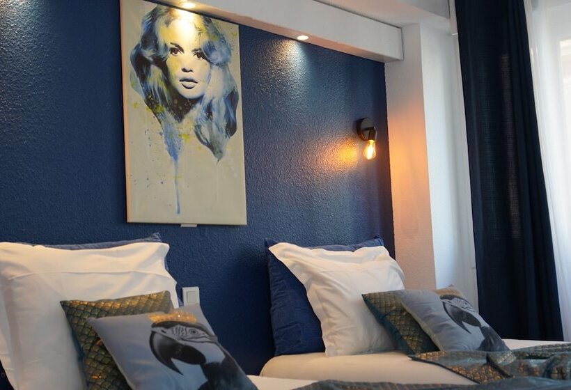 חדר בסיסי, Ath Hôtel Athénée