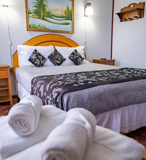 四人标准间, Hostal Alcázar