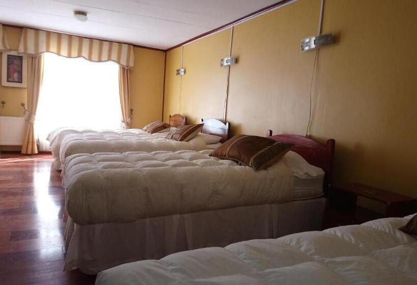 四人标准间, Hostal Alcázar