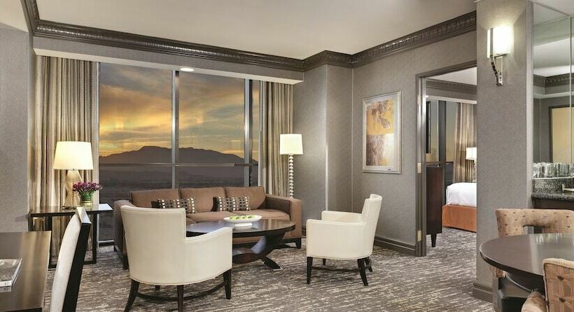 Suite, Luxor Hotel And Casino