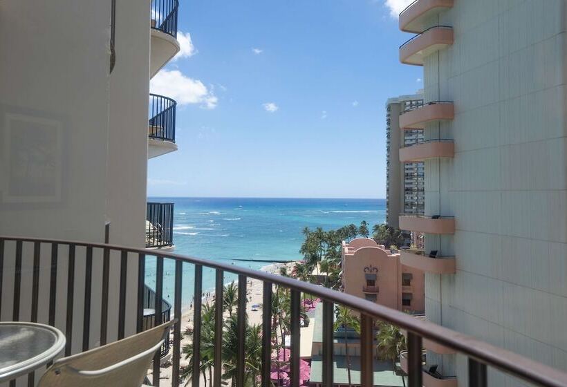带2个双人床的标准工作室, Outrigger Waikiki Beach Resort