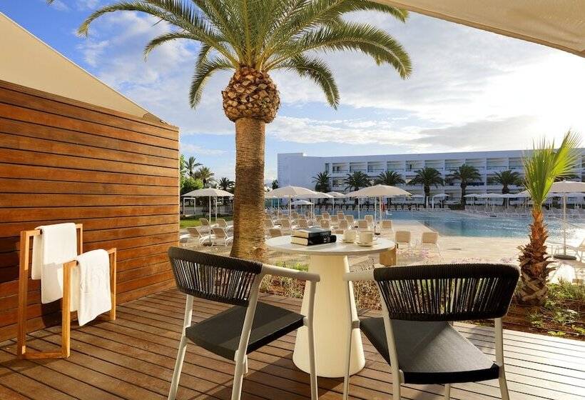 수피리어 룸, Grand Palladium Select Palace Ibiza