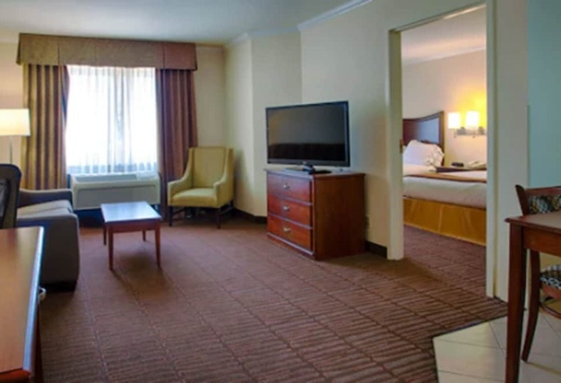 سوییت, Holiday Inn Express Hotel & Suites Tucson Mall, An Ihg