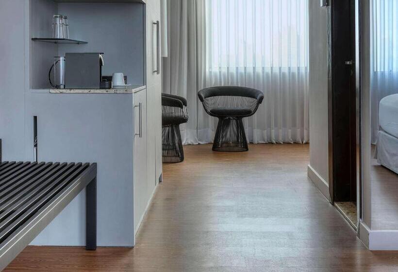 سوییت لوکس, Caesar Business Belo Horizonte Belvedere