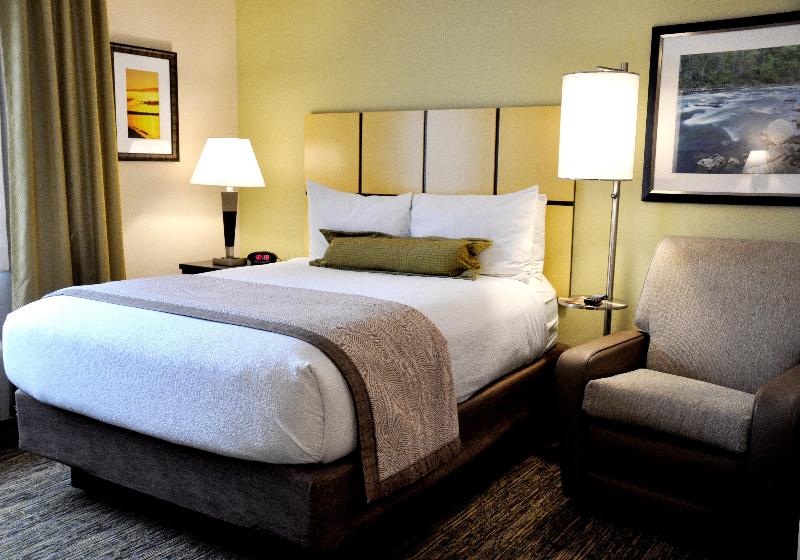 استودیوی استاندارد, Candlewood Suites Sterling, An Ihg