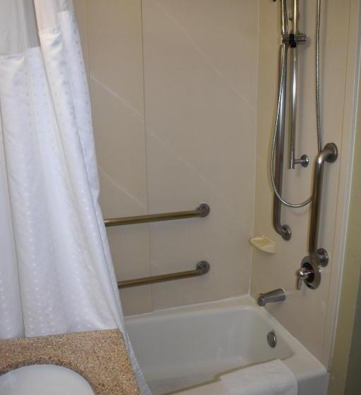 Номер Deluxe Адаптированный для Инвалидов, Marguerite South Anaheim   Garden Grove, Trademark Collection By Wyndham