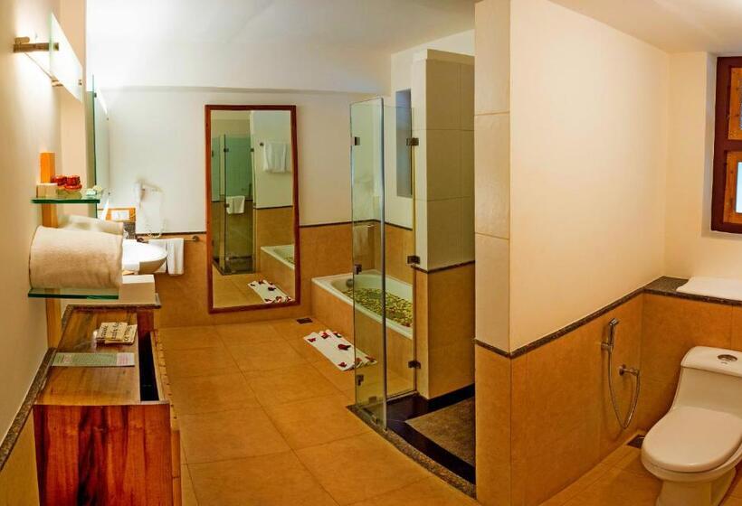 Хижина Deluxe, Spice Village Thekkady   A Cgh Earth Experience